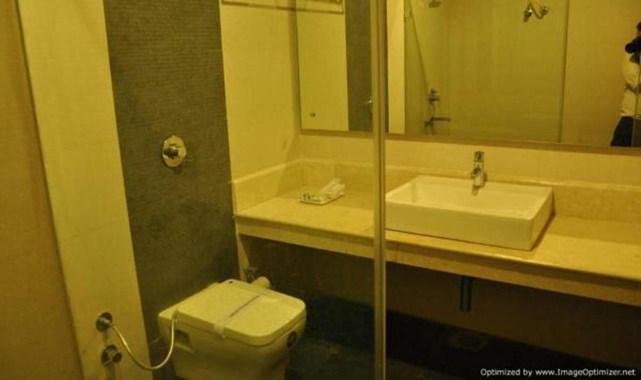 Chandīgarh Hotel Diamond Plaza מראה חיצוני תמונה