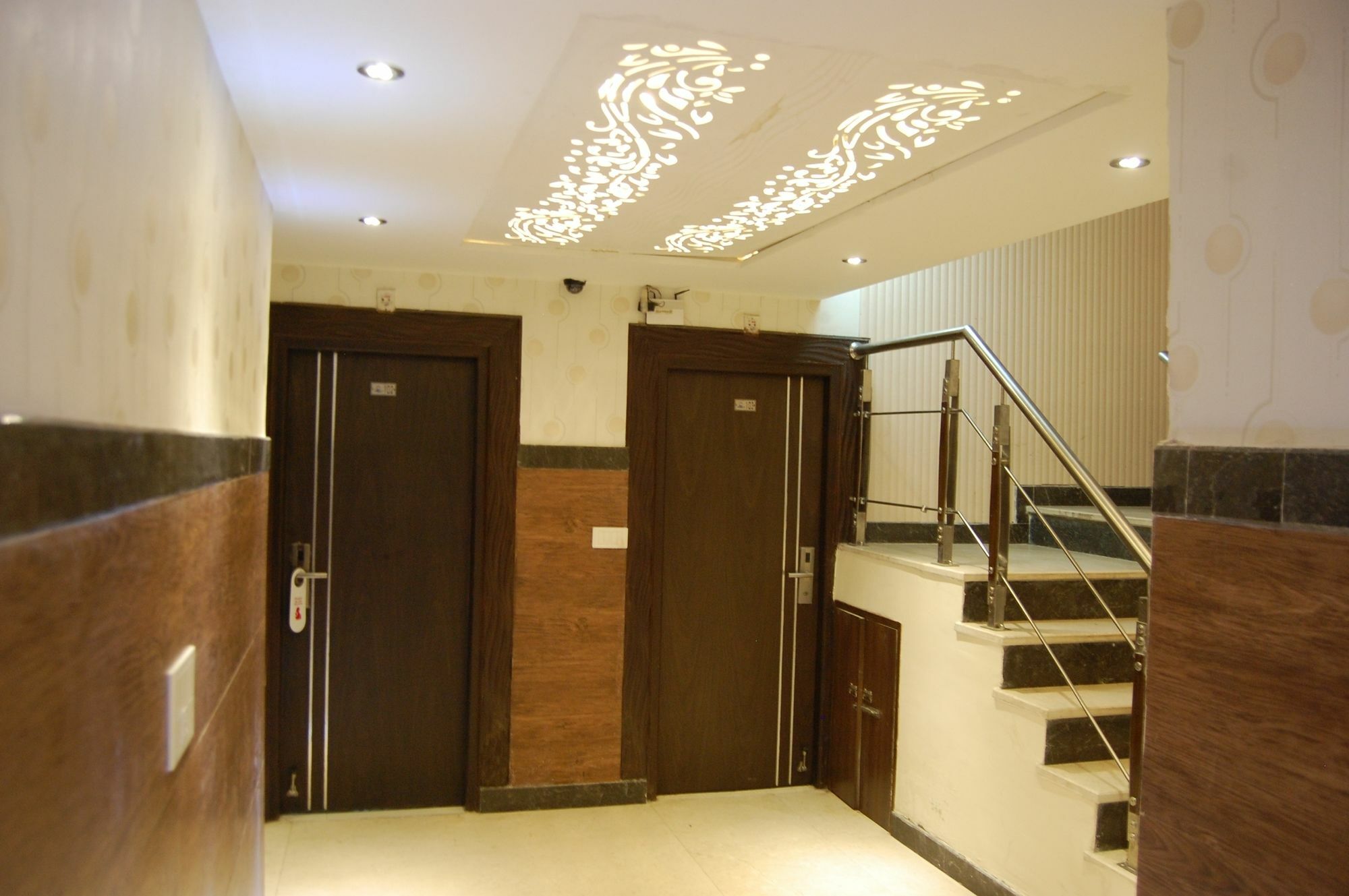 Chandīgarh Hotel Diamond Plaza מראה חיצוני תמונה